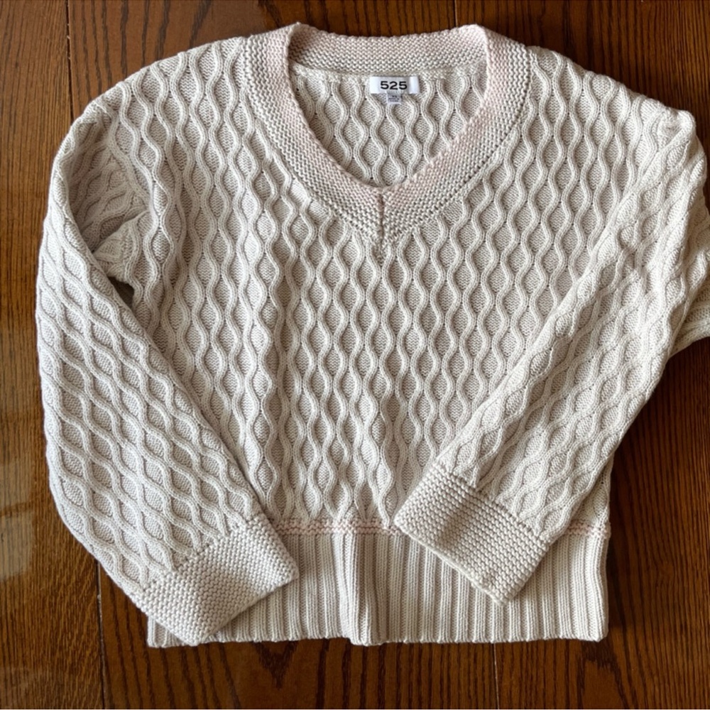 525 America V-Neck Sweater in Light Gray